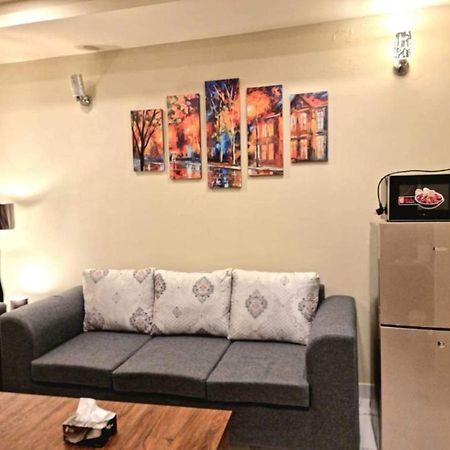 Comfortable & Lovely 1 Bed Apt In Bahria Town Rawalpindi Luaran gambar