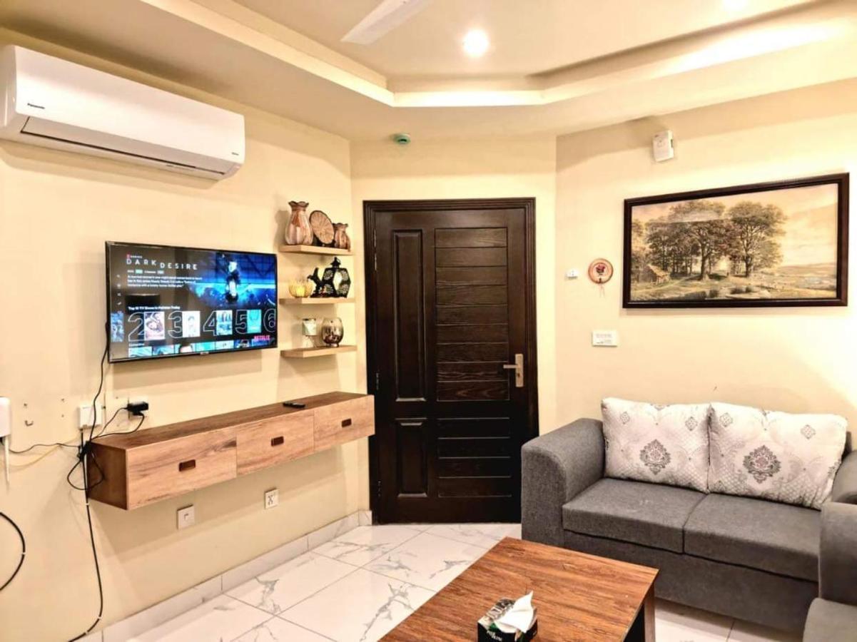 Comfortable & Lovely 1 Bed Apt In Bahria Town Rawalpindi Luaran gambar